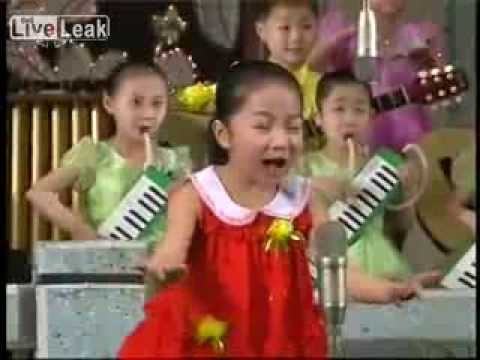 北朝鮮の子供の楽団width=190
