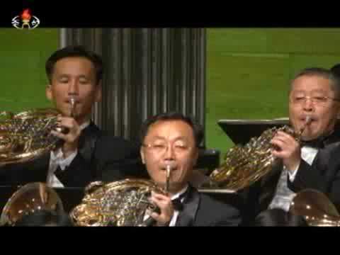 北朝鮮の国立交響楽団の演奏width=190